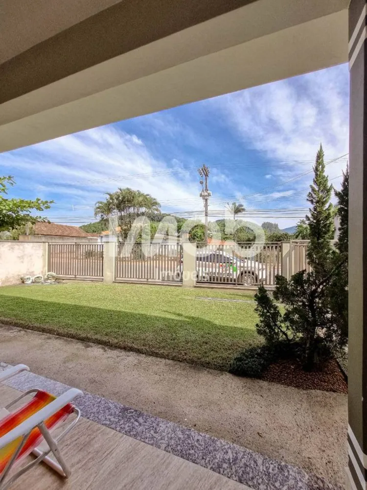 Casa, 3 quartos, 211 m² - Foto 3