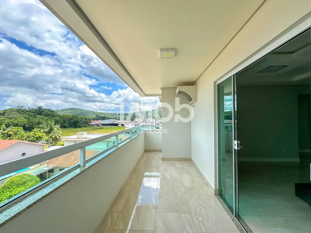 Apartamento, 3 quartos, 206 m² - Foto 1