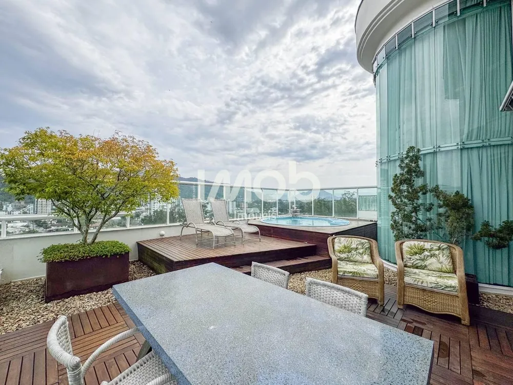Cobertura, 3 quartos, 192 m² - Foto 4