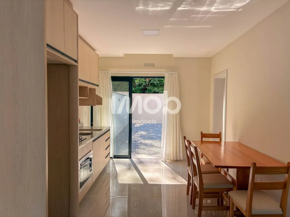 Casa, 3 quartos, 164 m² - Foto 3