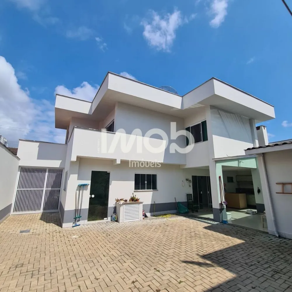 Casa, 4 quartos, 230 m² - Foto 4