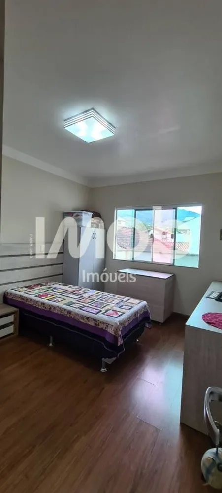 Casa, 4 quartos, 230 m² - Foto 10