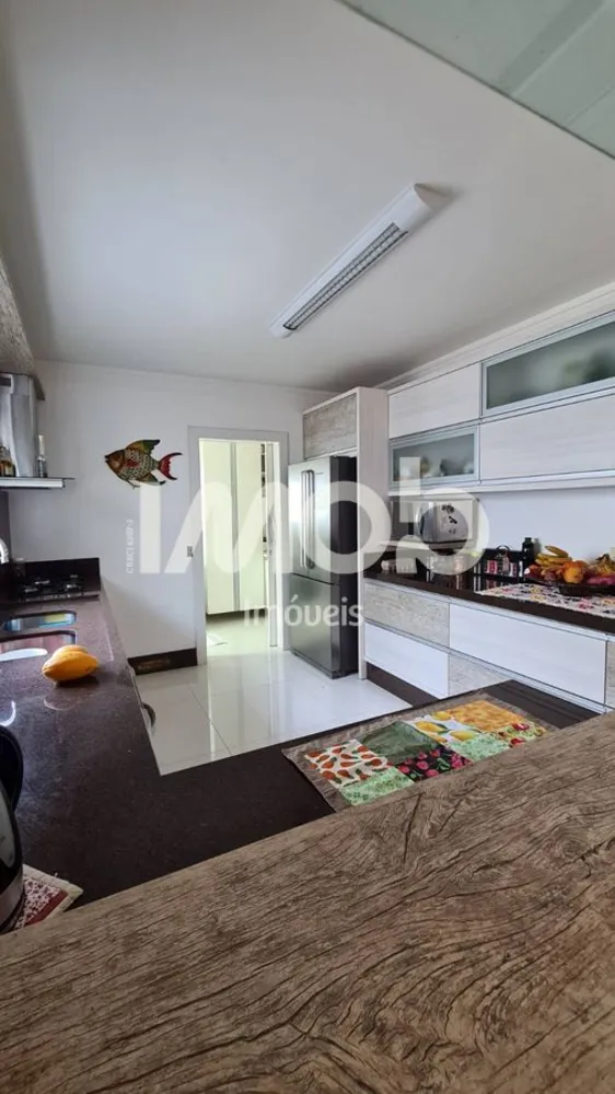 Casa, 4 quartos, 230 m² - Foto 6