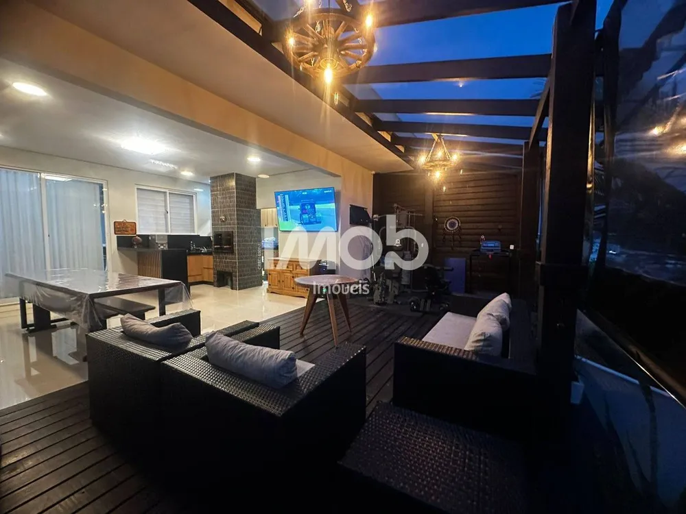 Casa, 3 quartos, 230 m² - Foto 8