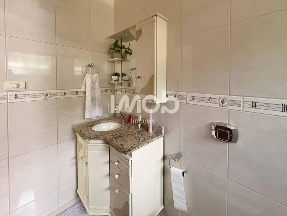 Casa, 3 quartos, 200 m² - Foto 9