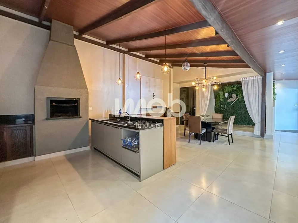 Casa, 5 quartos, 302 m² - Foto 9