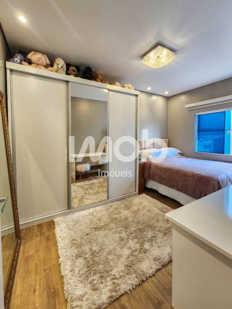 Casa, 3 quartos, 210 m² - Foto 9