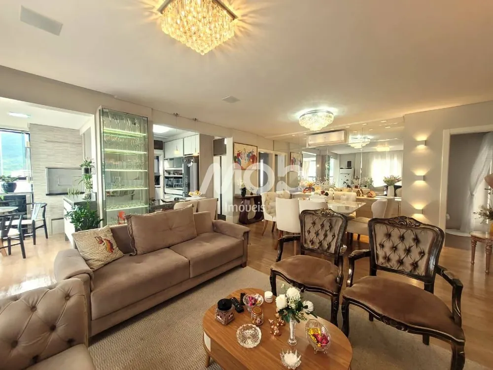 Apartamento, 3 quartos, 117 m² - Foto 2