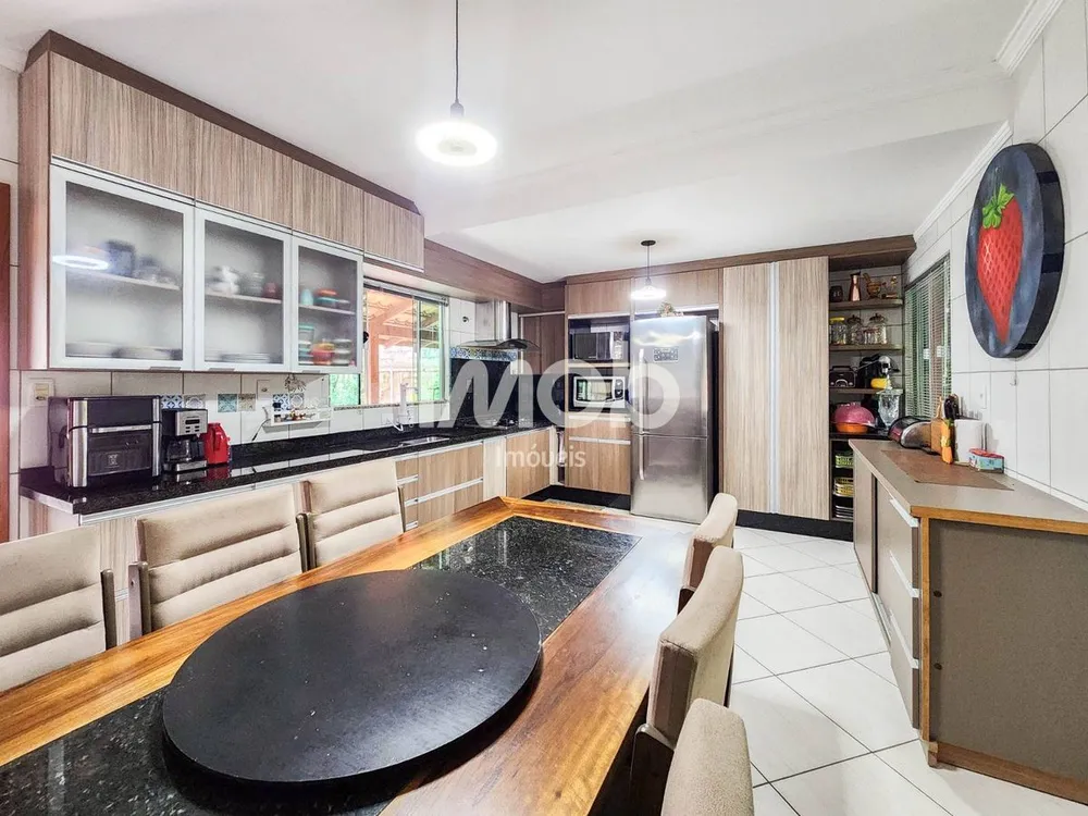 Casa, 3 quartos, 132 m² - Foto 4