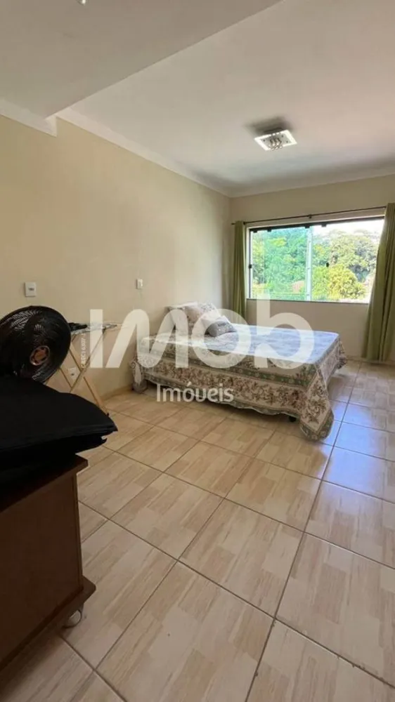 Casa, 4 quartos, 198 m² - Foto 4