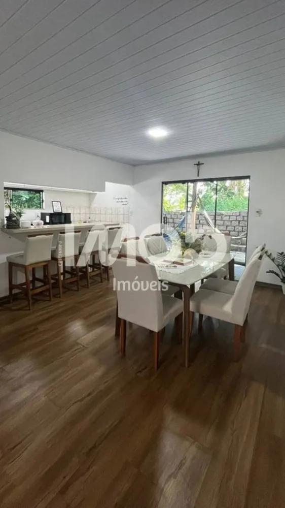 Casa, 4 quartos, 198 m² - Foto 1