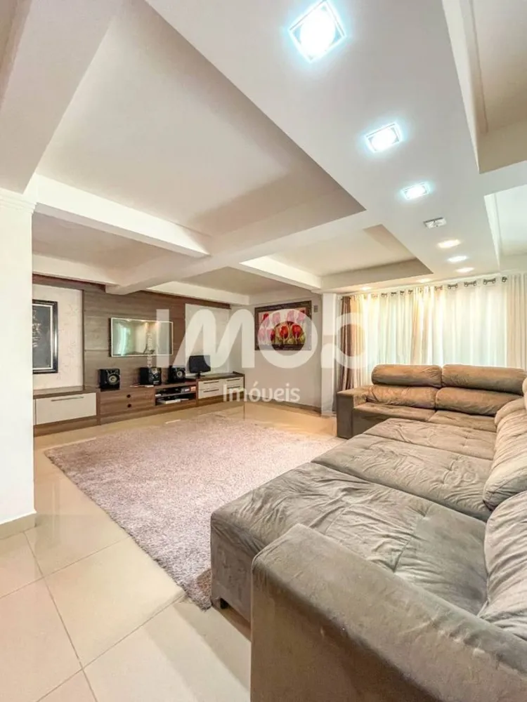 Casa, 5 quartos, 500 m² - Foto 1