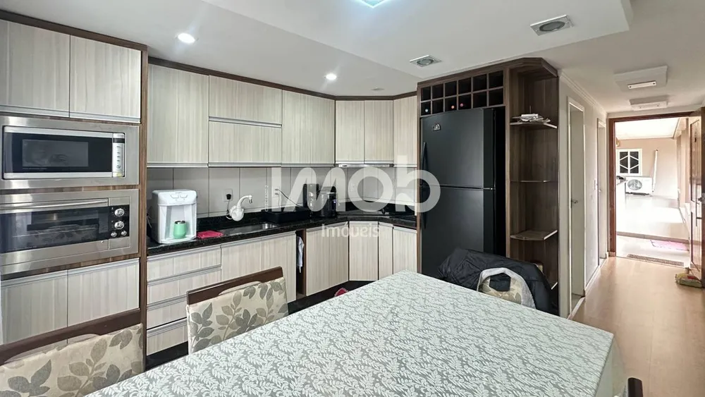 Casa, 2 quartos, 215 m² - Foto 4