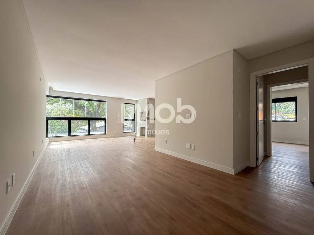 Apartamento, 3 quartos, 131 m² - Foto 1