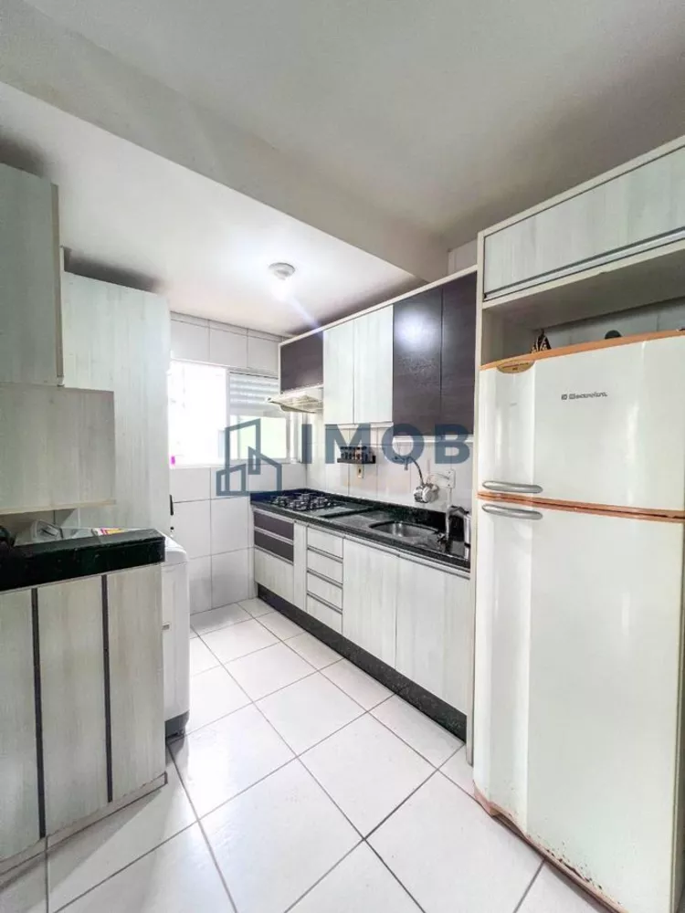 Apartamento à venda com 2 quartos, 57m² - Foto 3