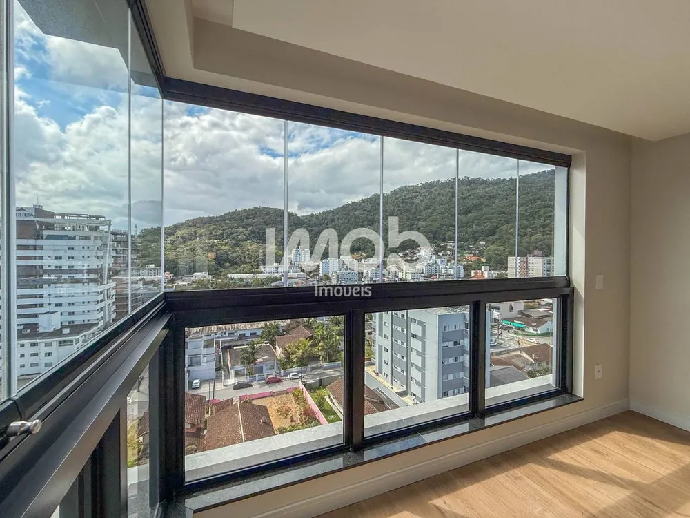 Cobertura, 3 quartos, 261 m² - Foto 4