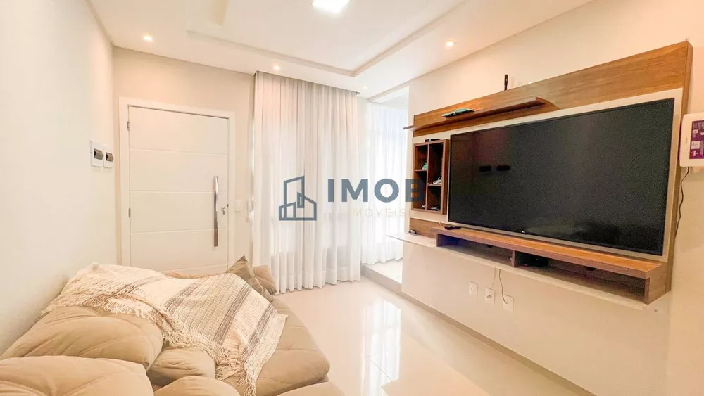 Casa à venda com 2 quartos, 96m² - Foto 4