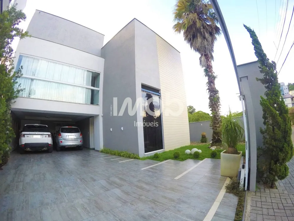 Casa, 4 quartos, 311 m² - Foto 1