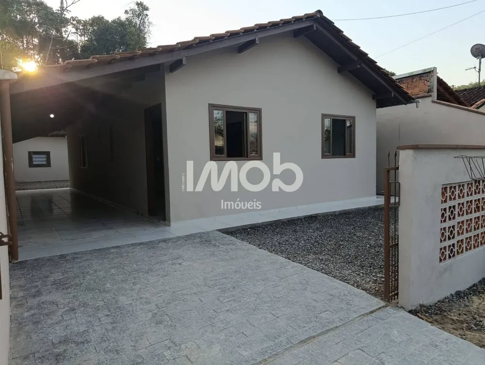Casa, 3 quartos, 135 m² - Foto 2