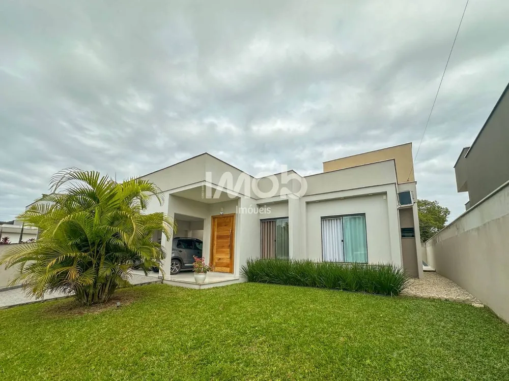 Casa, 2 quartos, 160 m² - Foto 1