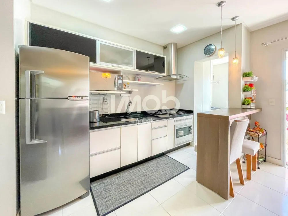 Apartamento, 2 quartos, 72 m² - Foto 2