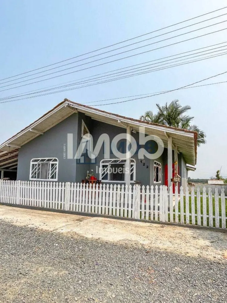 Casa, 3 quartos, 130 m² - Foto 1