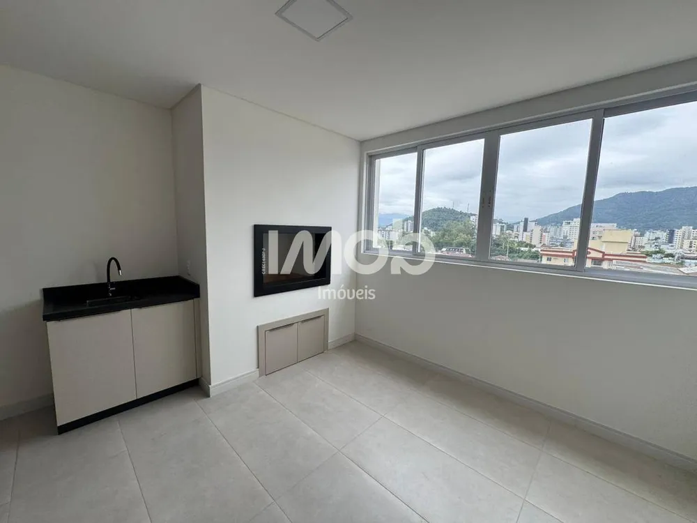 Apartamento, 3 quartos, 148 m² - Foto 1