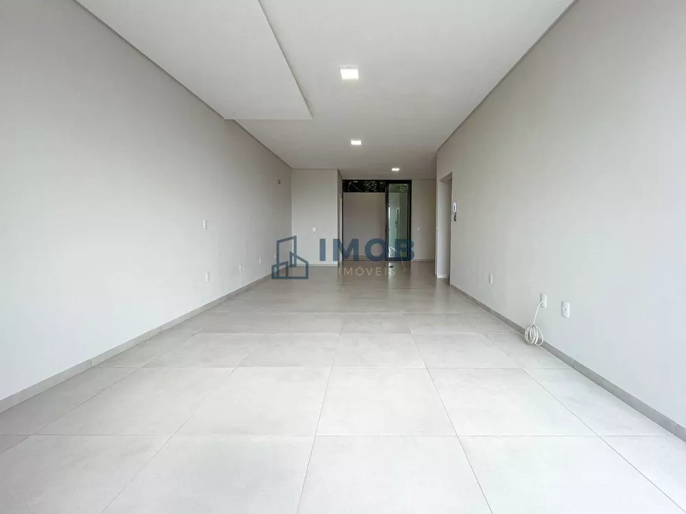 Casa à venda com 2 quartos, 130m² - Foto 5