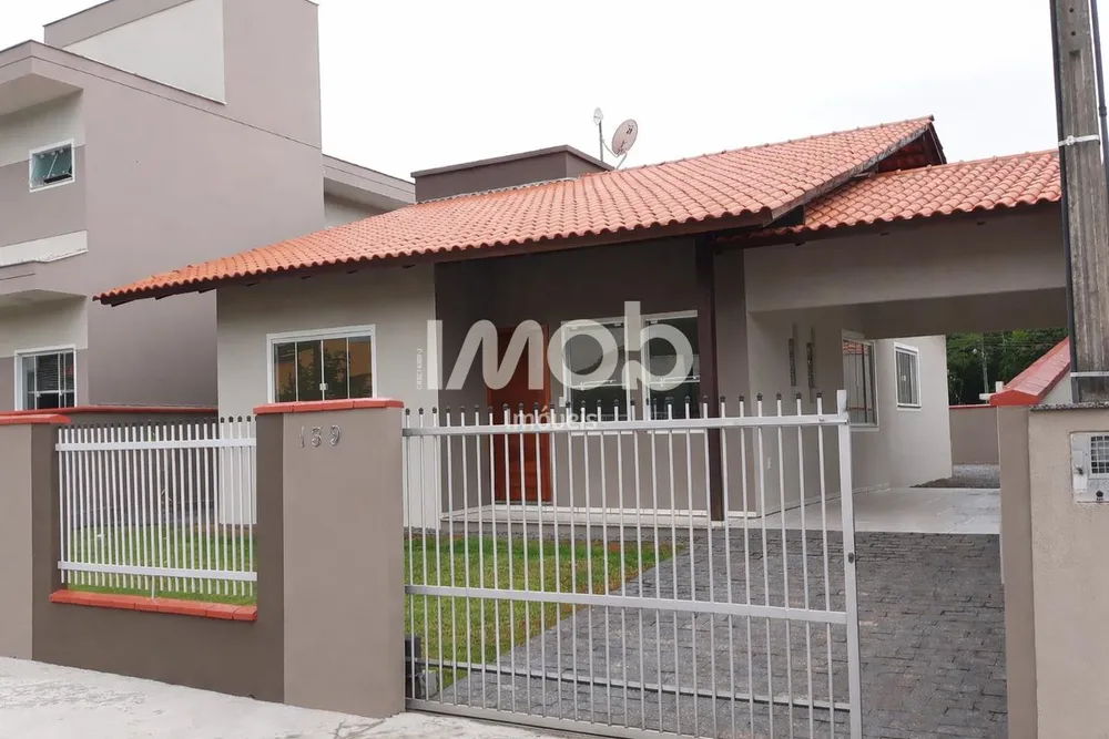 Casa, 2 quartos, 90 m² - Foto 1