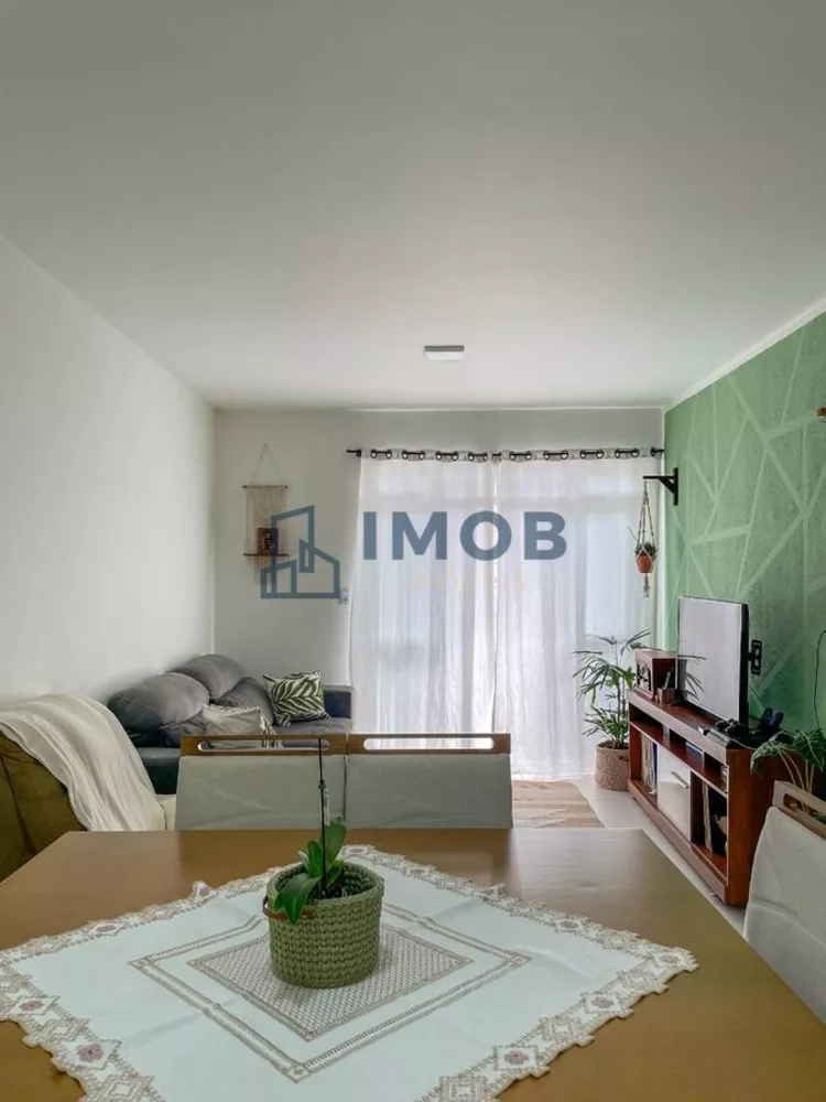 Apartamento à venda com 3 quartos, 153m² - Foto 3