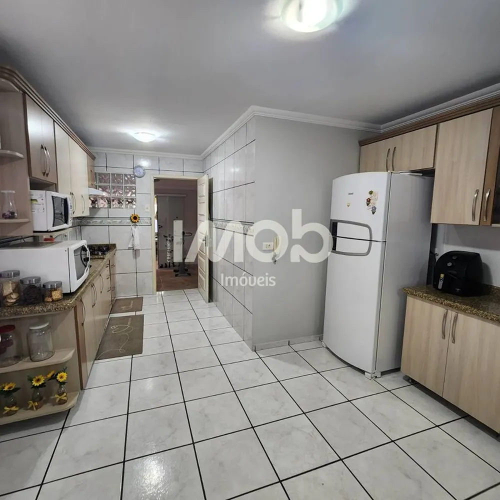 Casa, 4 quartos, 223 m² - Foto 5