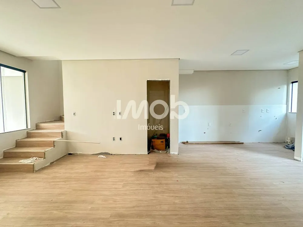 Casa, 3 quartos, 142 m² - Foto 4
