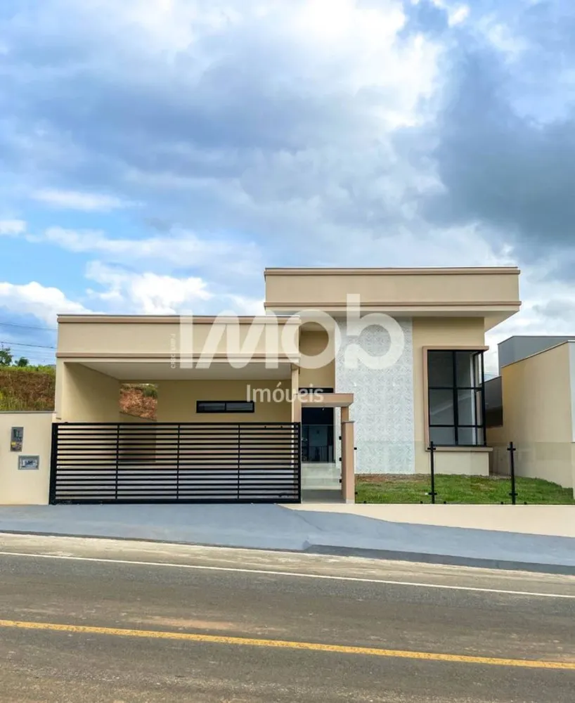 Casa, 3 quartos, 151 m² - Foto 1