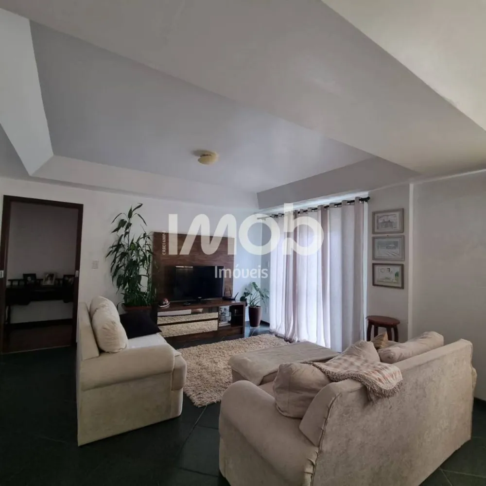 Apartamento, 3 quartos, 135 m² - Foto 2
