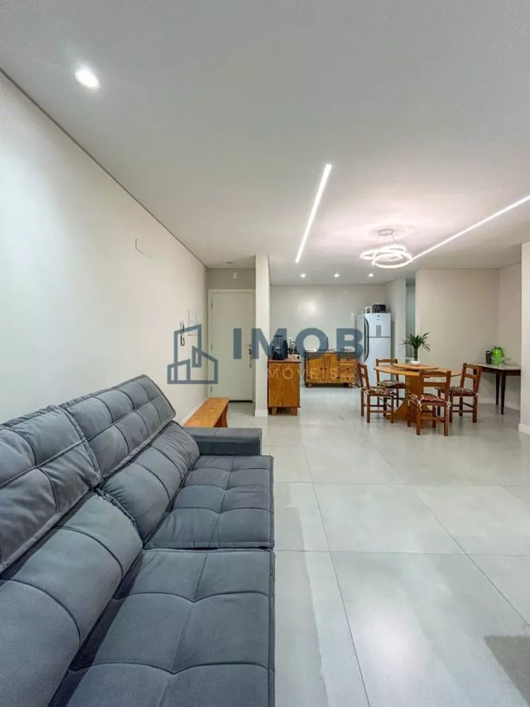 Apartamento à venda com 2 quartos, 73m² - Foto 1