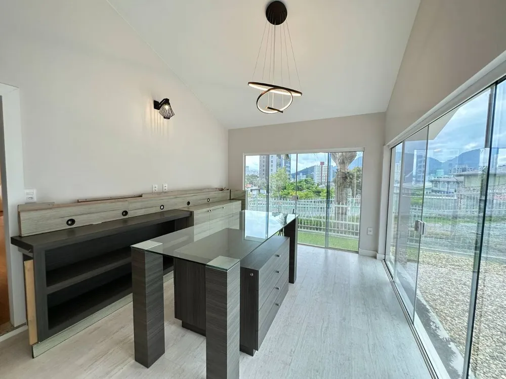 Casa, 3 quartos, 176 m² - Foto 8