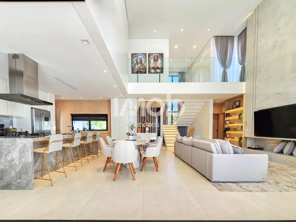 Casa, 3 quartos, 316 m² - Foto 2