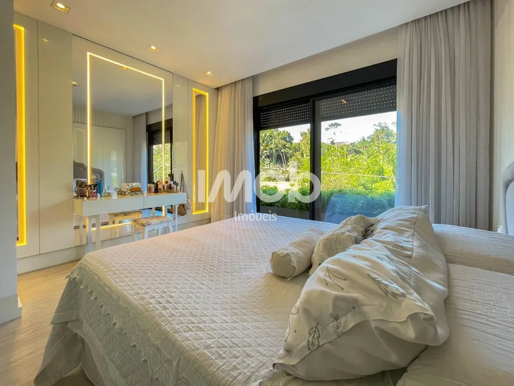 Casa, 3 quartos, 316 m² - Foto 4