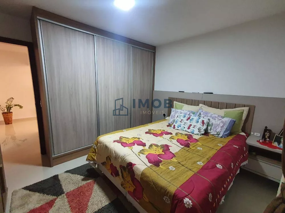 Casa à venda com 3 quartos, 110m² - Foto 10