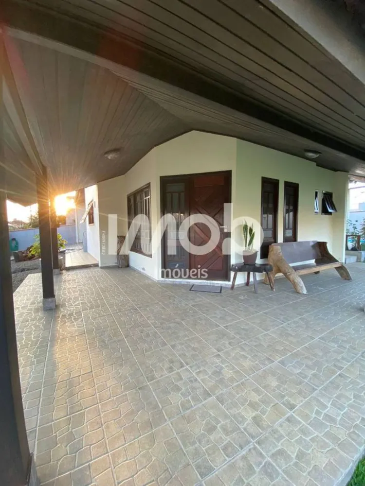 Casa, 4 quartos, 220 m² - Foto 4
