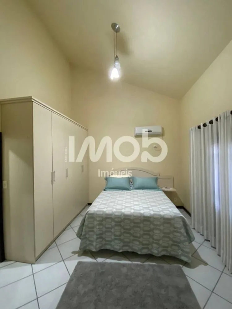 Casa, 4 quartos, 220 m² - Foto 10