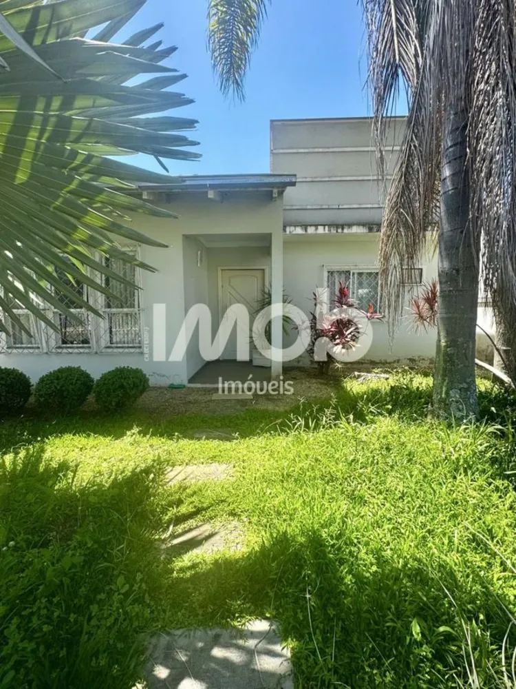 Casa, 3 quartos, 338 m² - Foto 1