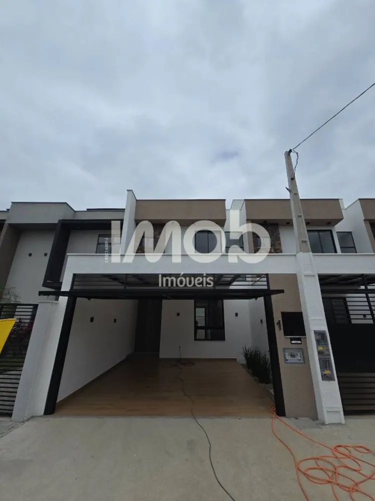 Casa, 3 quartos, 132 m² - Foto 1