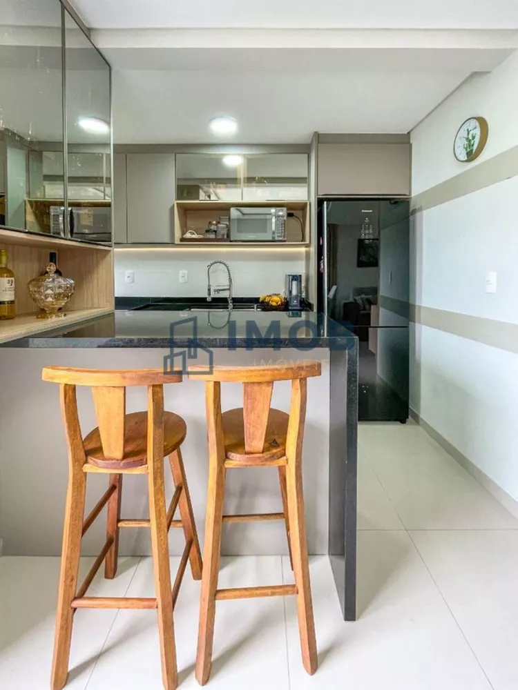 Casa à venda com 3 quartos, 131m² - Foto 2