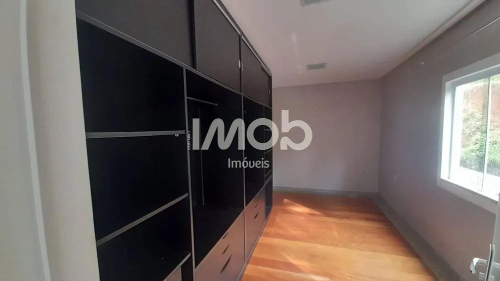Casa, 3 quartos, 300 m² - Foto 13
