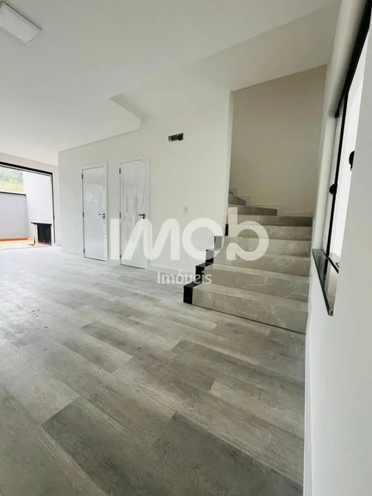 Casa, 3 quartos, 187 m² - Foto 4
