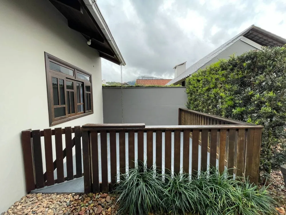 Casa, 5 quartos, 300 m² - Foto 3