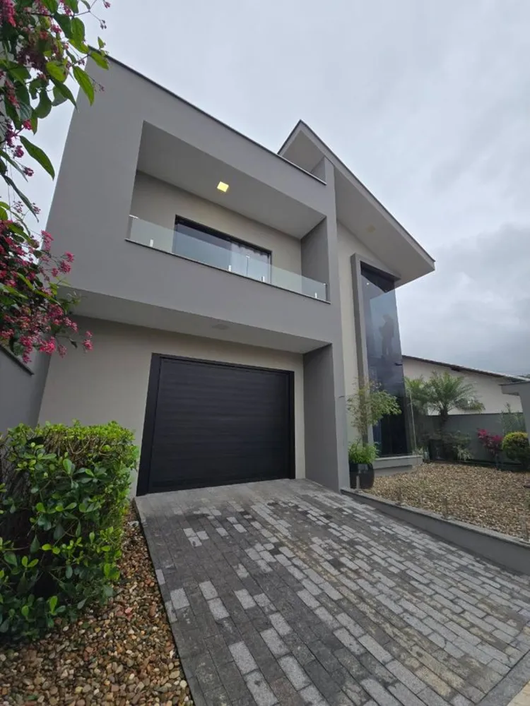 Casa, 5 quartos, 300 m² - Foto 1