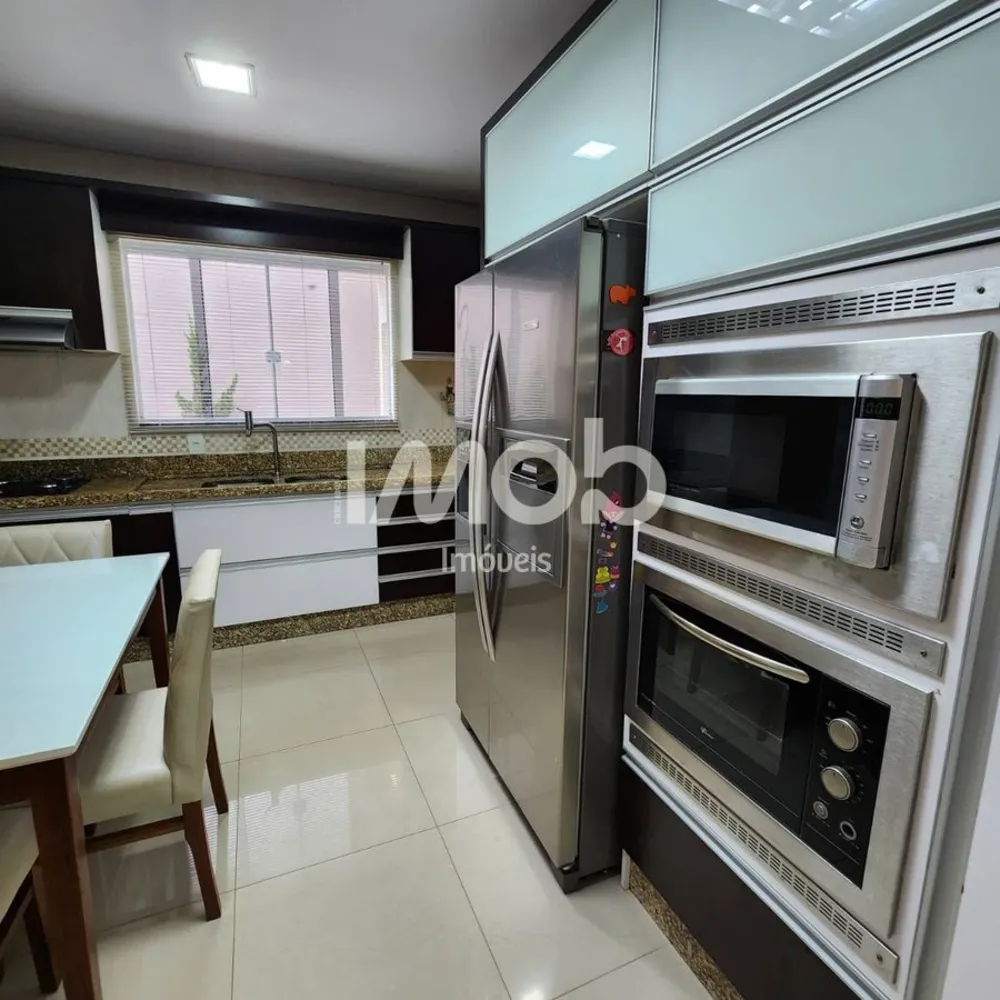 Casa, 4 quartos, 217 m² - Foto 7