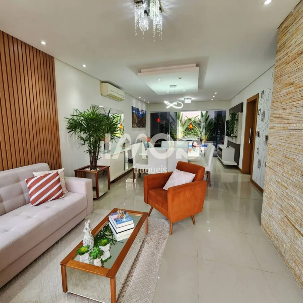 Casa, 4 quartos, 217 m² - Foto 5